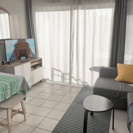 Studio Au Calme Avec Piscine, Face Golf, Parking Gratuit, Tout A Pied A 10Mn Centre Ville Ciboure Eksteriør bilde