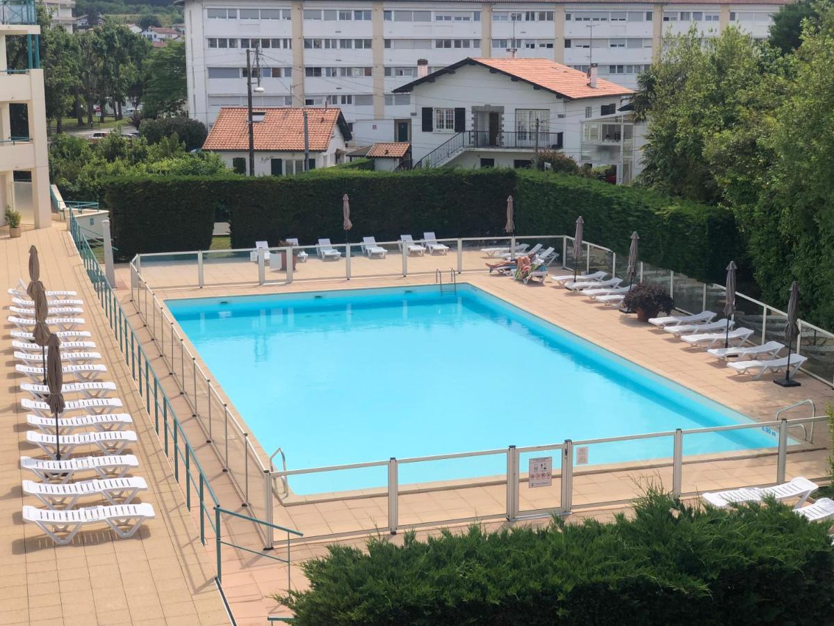 Studio Au Calme Avec Piscine, Face Golf, Parking Gratuit, Tout A Pied A 10Mn Centre Ville Ciboure Eksteriør bilde